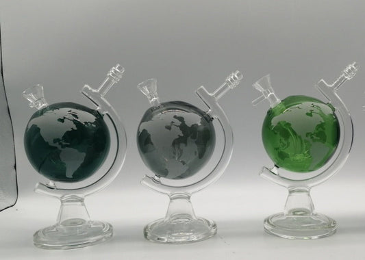 GLOBE SHAPED- WATER PIPE : GLOW IN THE DARK